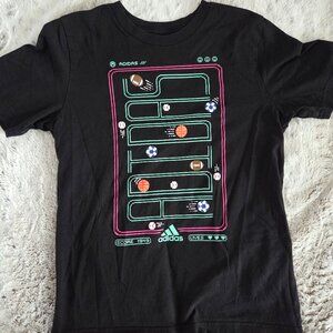 4 boys Adidas tshirts